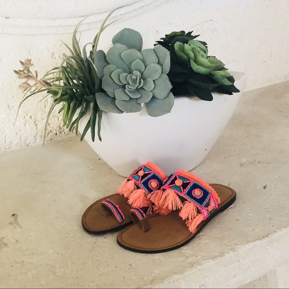 Beach sandals - Picture 1 of 1